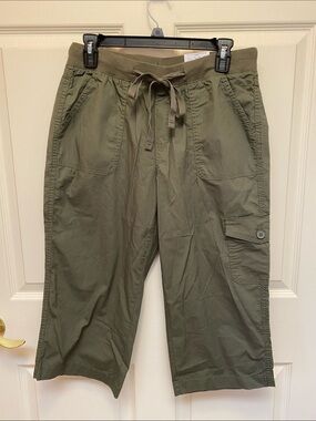 St. John's Bay Olive Green Capris with Drawstring Waist